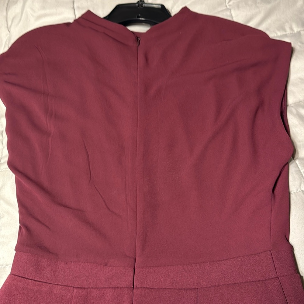Express Rich Burgundy/Plum Midi Dress NWT size Medium - Picture 2 of 9